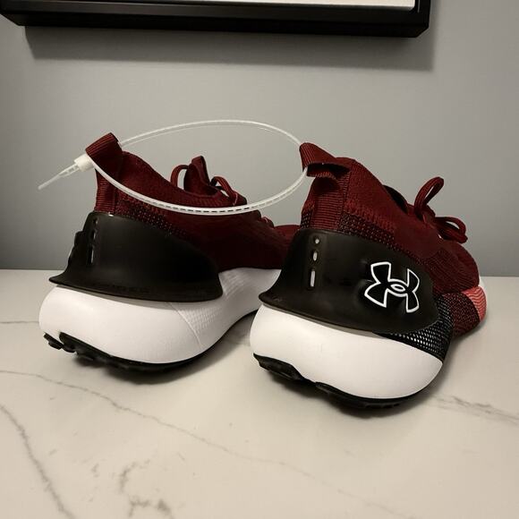 New Under Armour HOVR Phantom 3 SE University of South Carolina 3026908-601